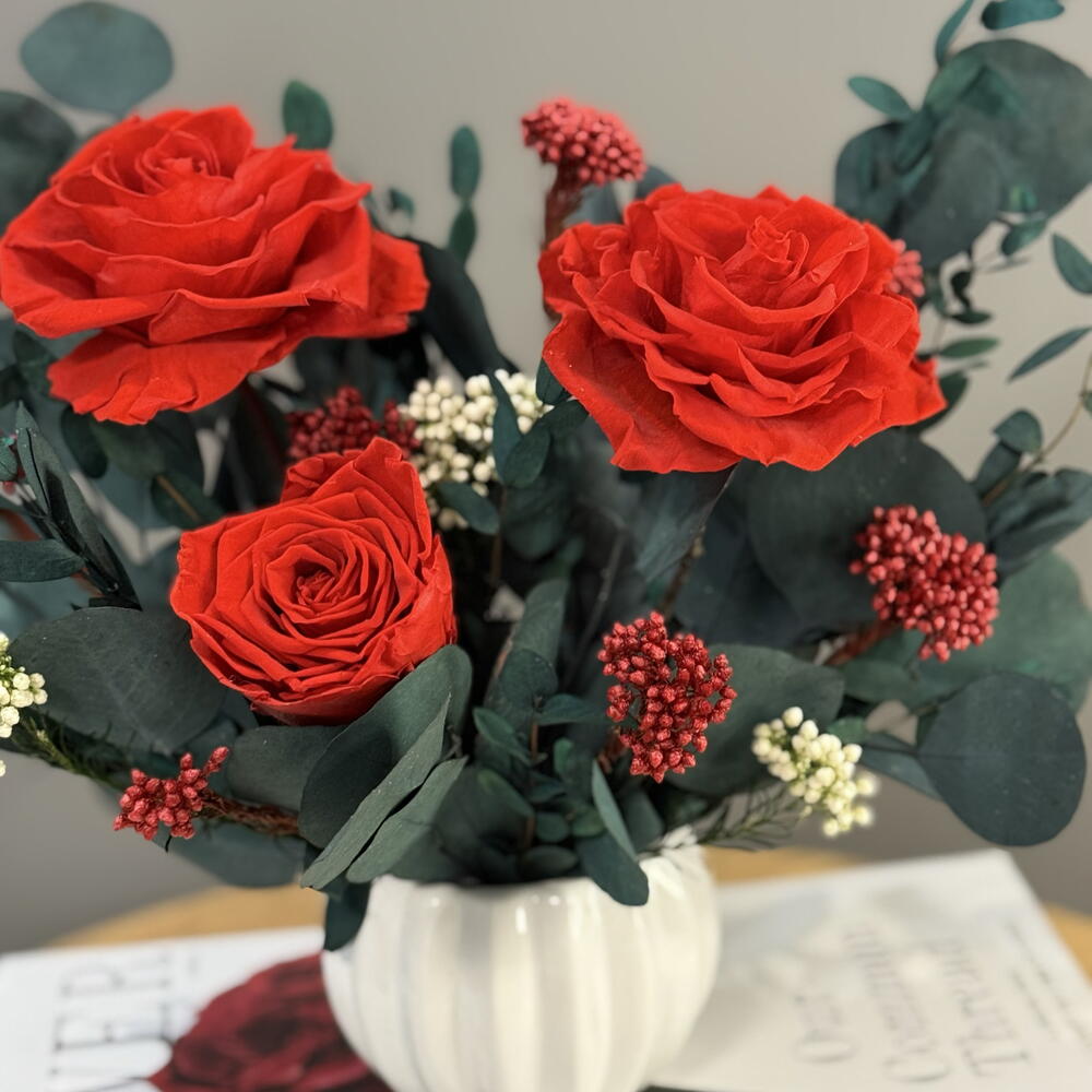 Красные стабилизированные розы 🌹