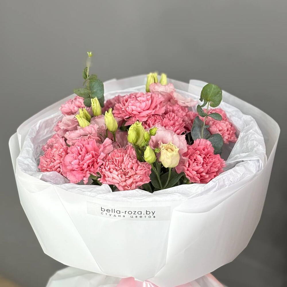 Кружевные диантусы и эустома 💕