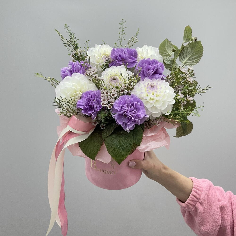 Коробка с диантусами💜