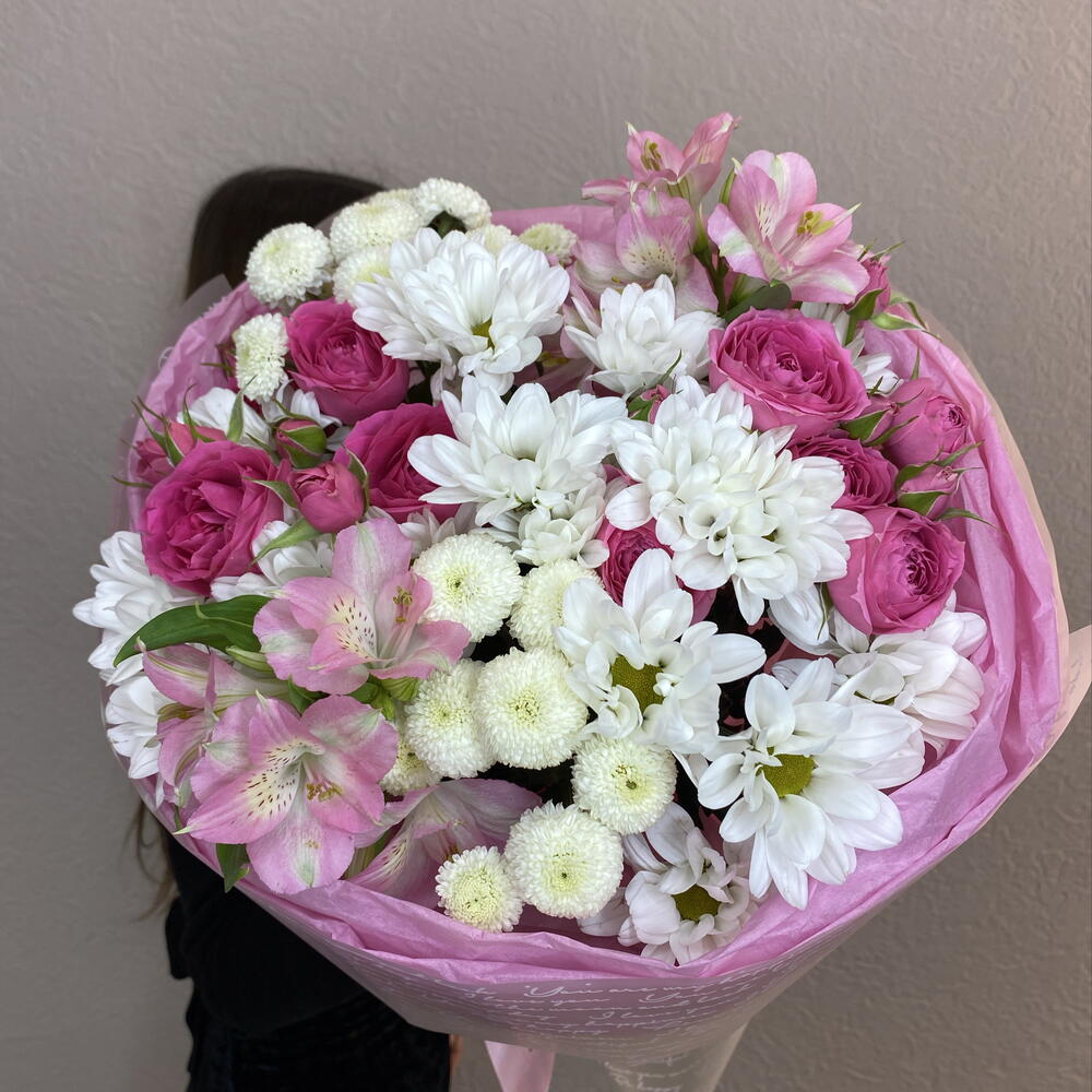 Письмо любимой 🌸💗 Сборный букет из ромашки, альстромерии и кустовой розы