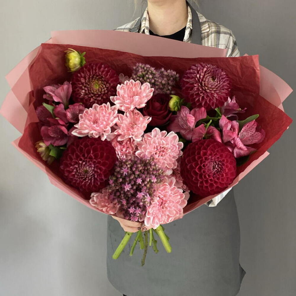 Букет с осенними георгинами,альстромерией,седумом🌺🎀🌸