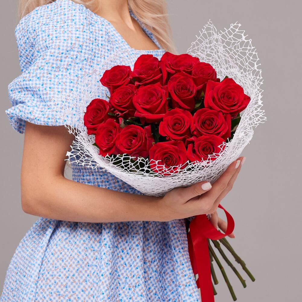 15 красных роз Premium