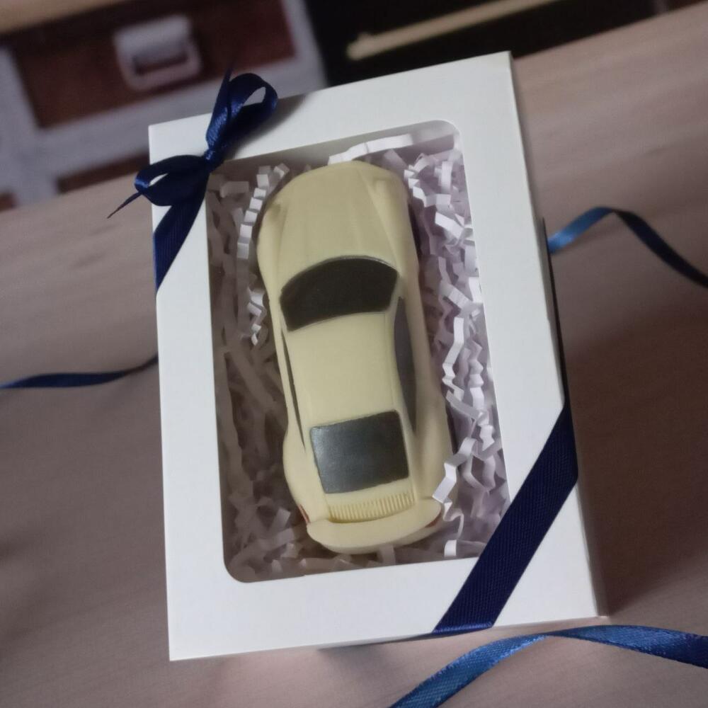 Шоколадный автомобиль