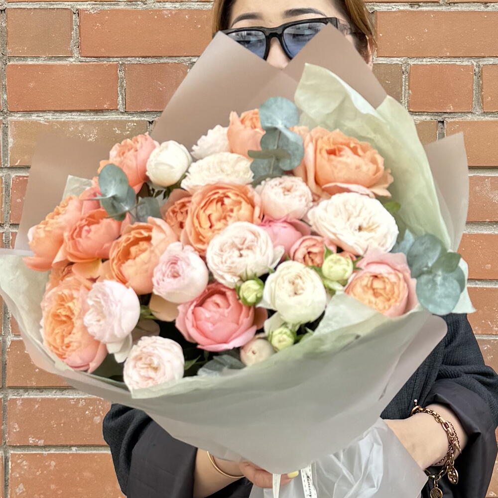 Bouquet of spray roses "Juliet"