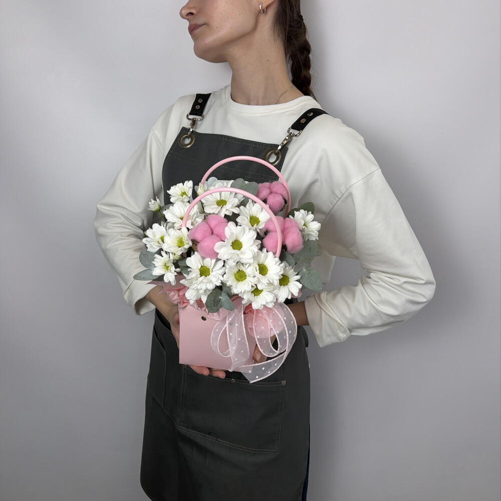 Розовая сумочка комплимент