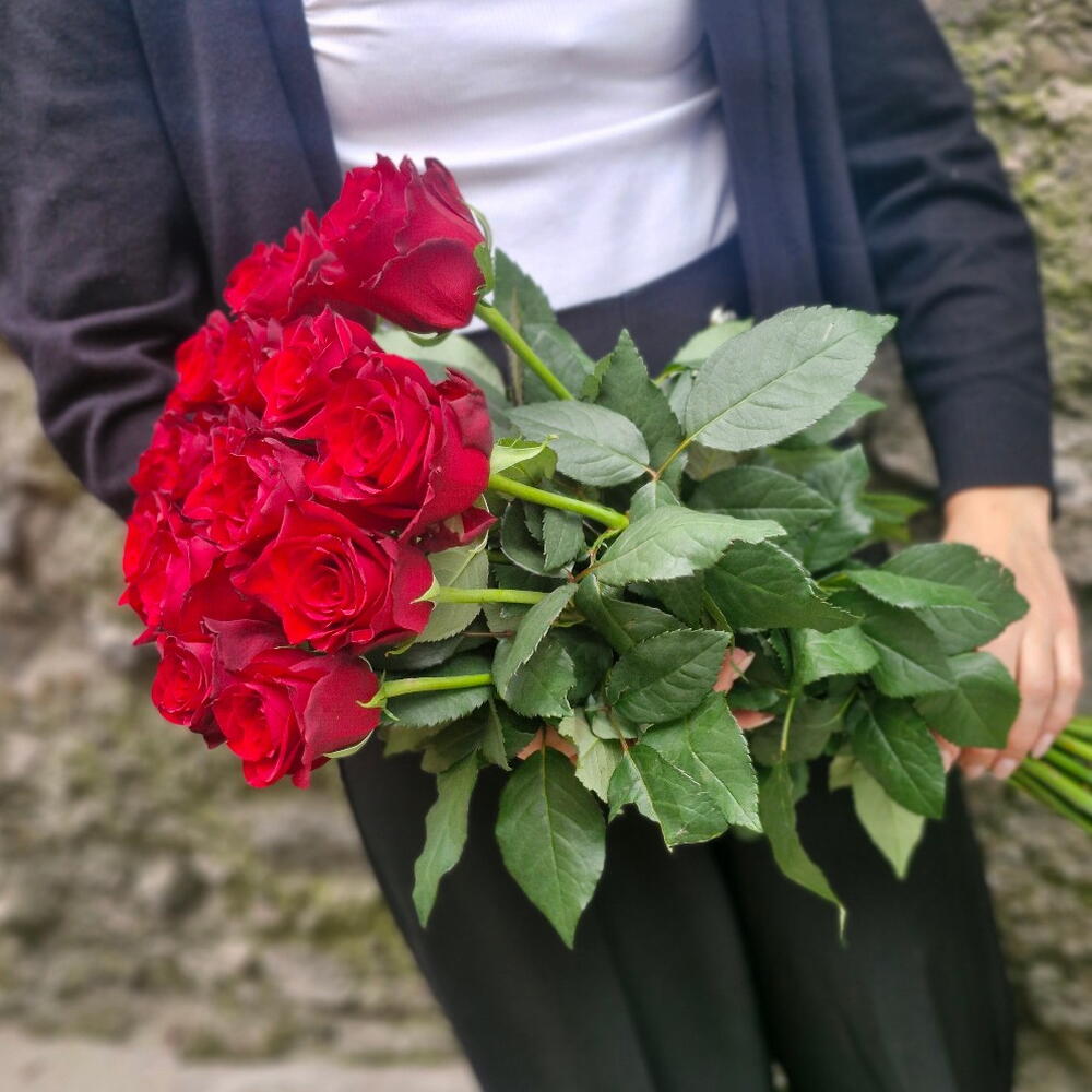RED NAOMI 70