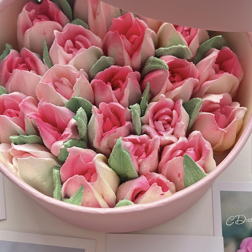 Тюльпаны из зефира, букет в коробке