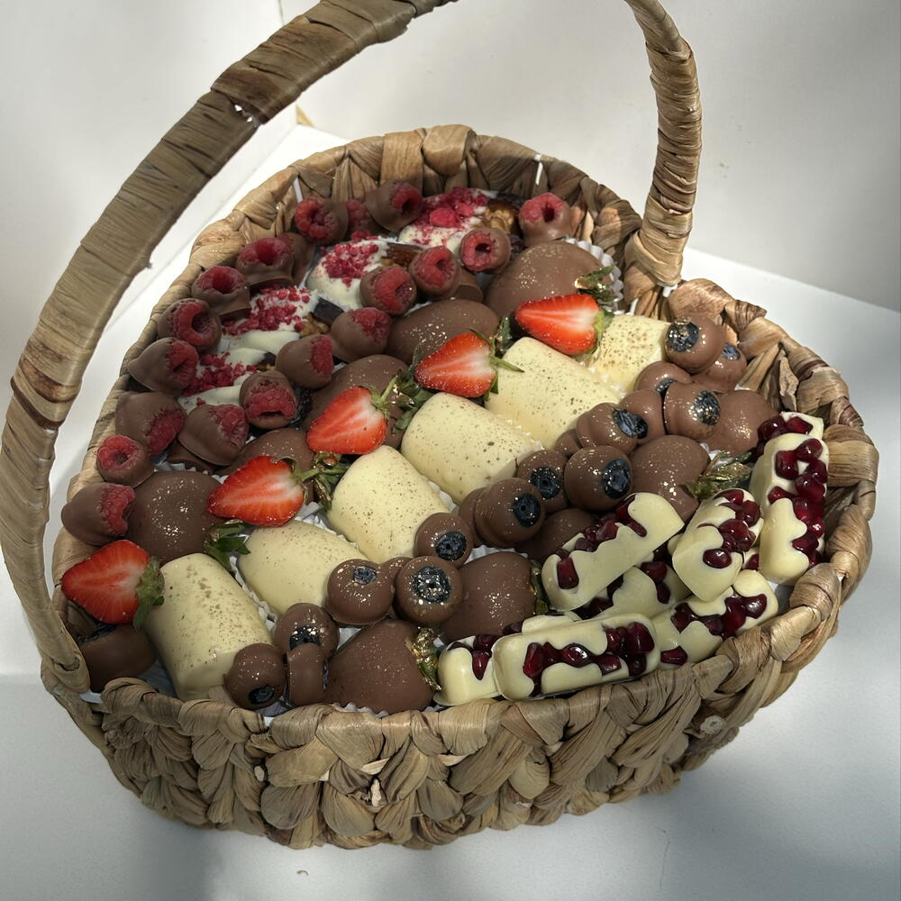 Heart-shaped basket