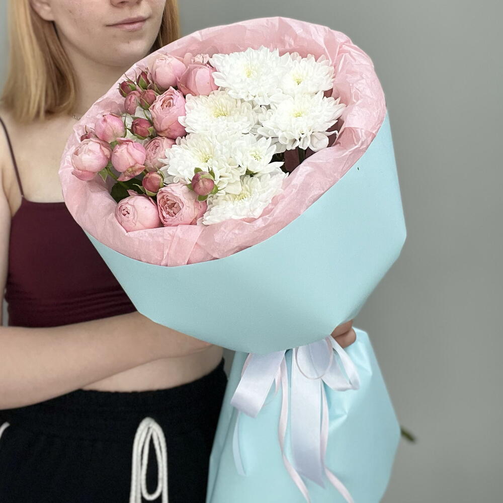 Букет с кустовыми розами 💕