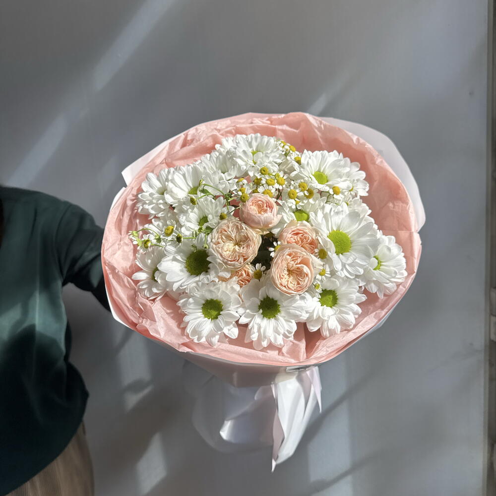 Ромашки и Розы