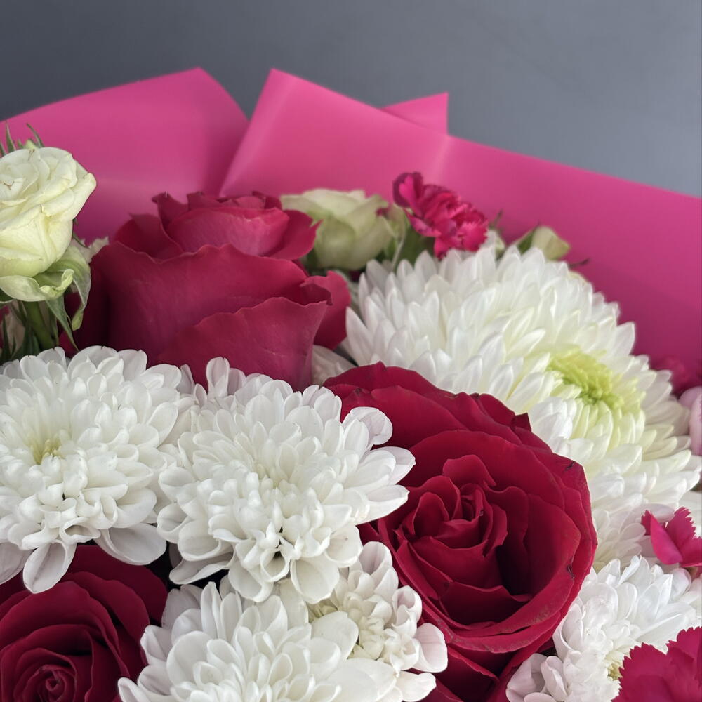 Праздник в лепестках💐