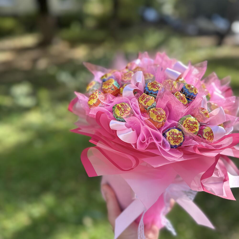 Композиция из Chupa Chups