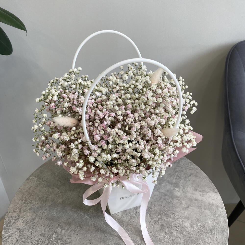 Стойкая сумочка из гипсофилы💗