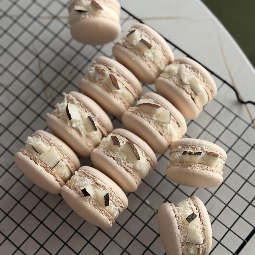 Макарон 12 шт