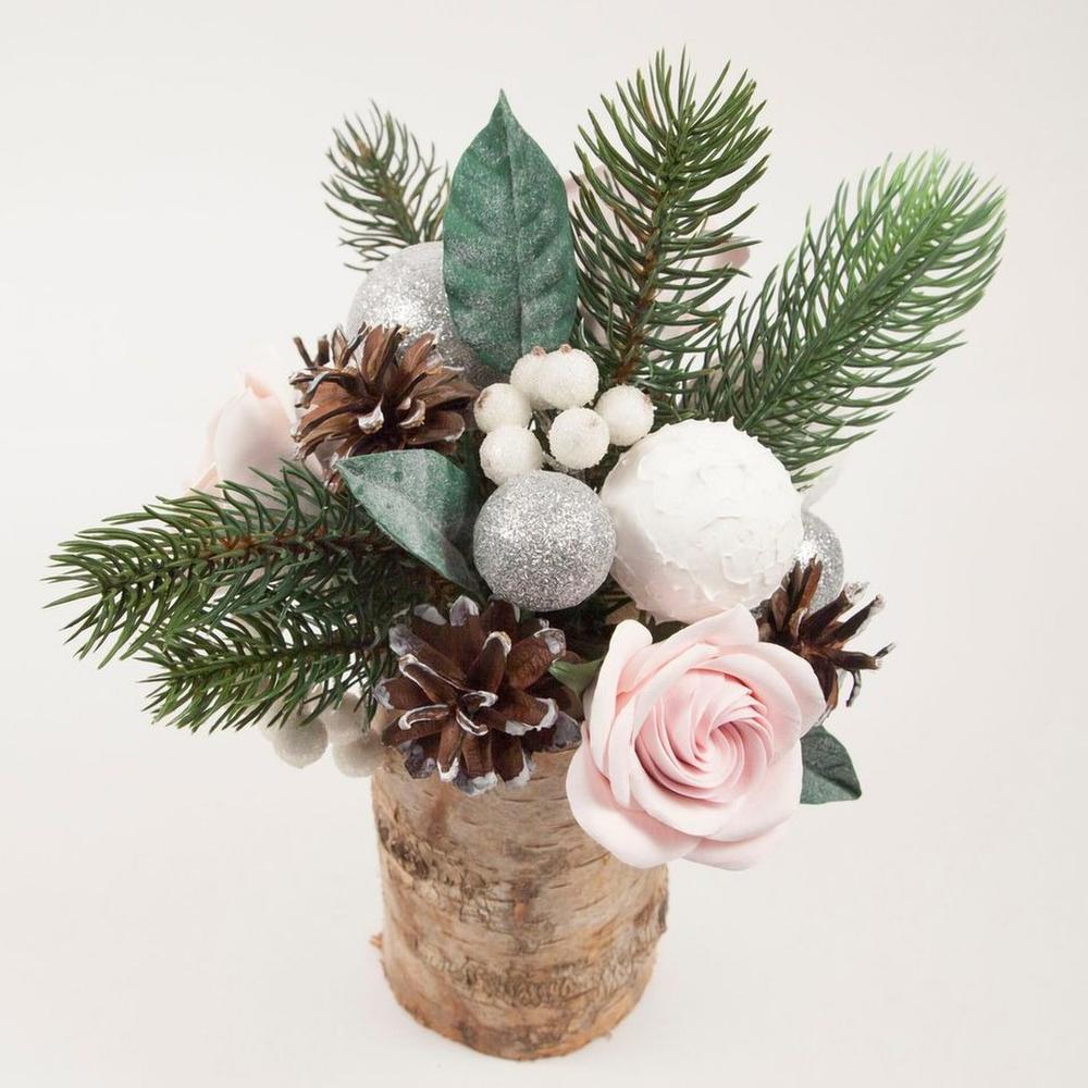 новогодняя композиция в ведерке. композиция из нобилиса в стаканчике. композиция из нобилиса в стаканчике. мини композиции из нобилиса. композиции из нобилиса в стаканчике.