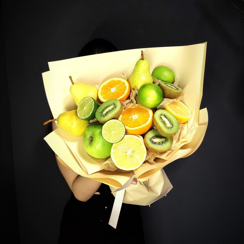 Фруктовый букет Необузданный шик, Цветы и подарки в Санкт-Петербурге ...