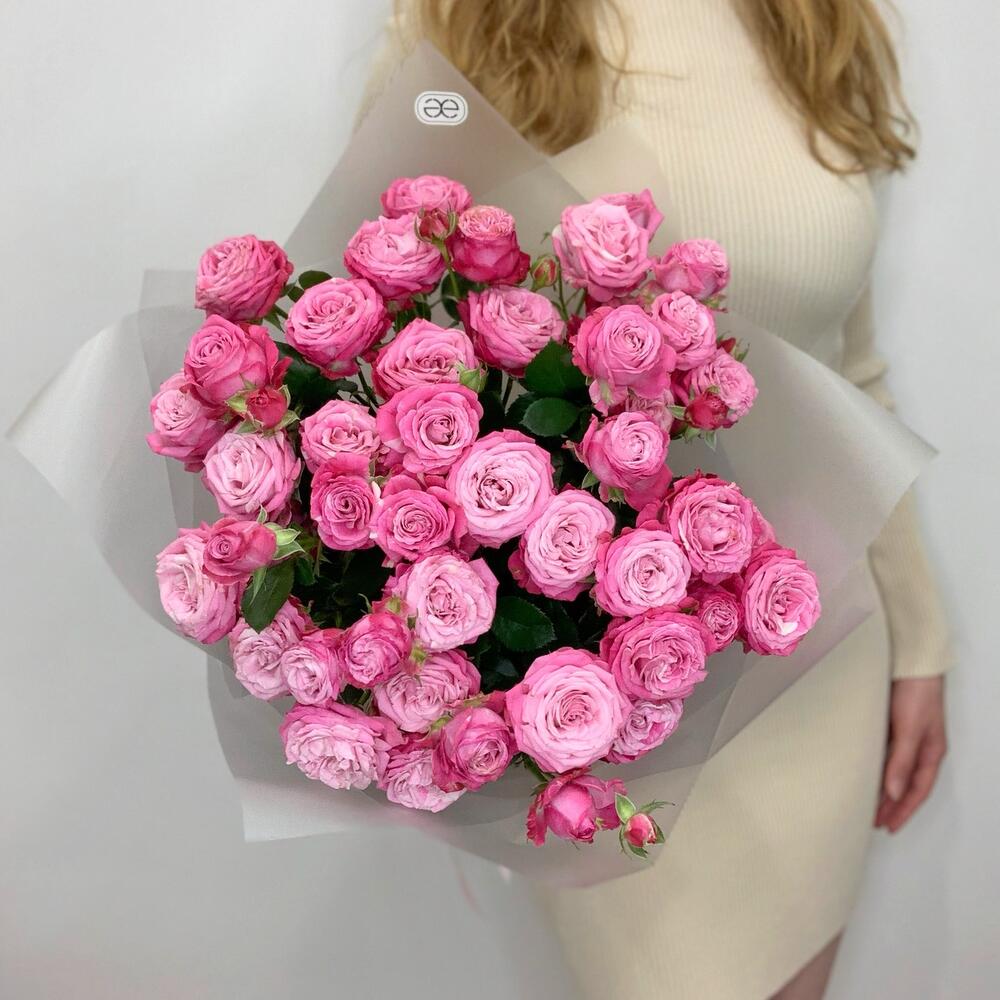 Монобукет из 9 пионовидных кустовых роз Lady Bombastic (Леди Бомбастик)