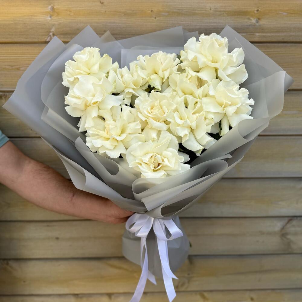 Белые французские розы, 11 шт