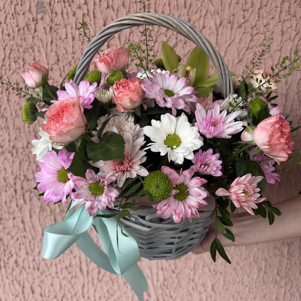 Корзина с цветами Мих