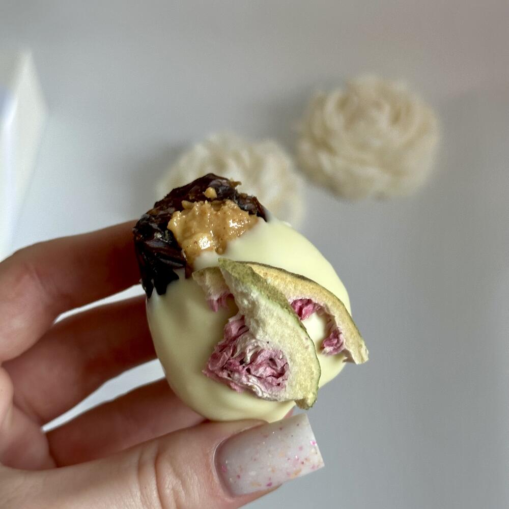 Chocolate-covered dates with fillings on February 14th