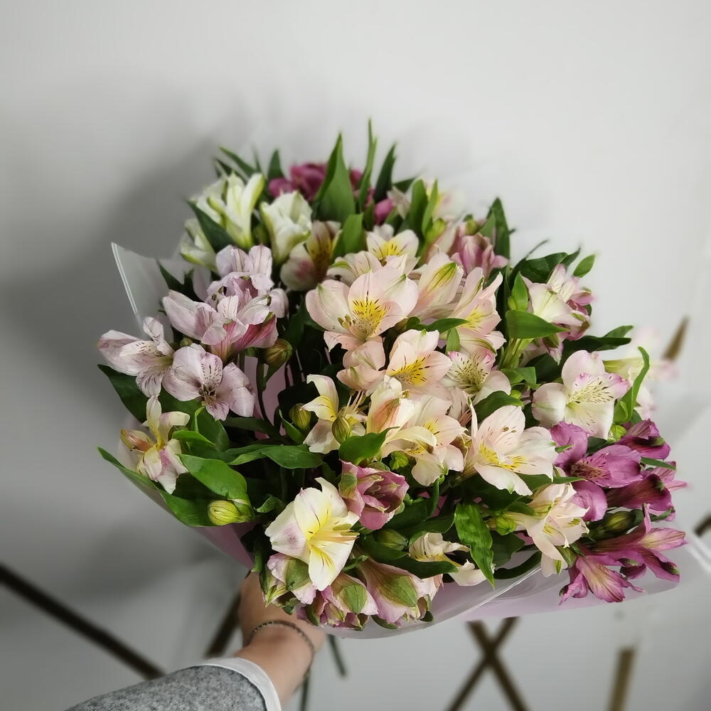 Микс Альстромерия