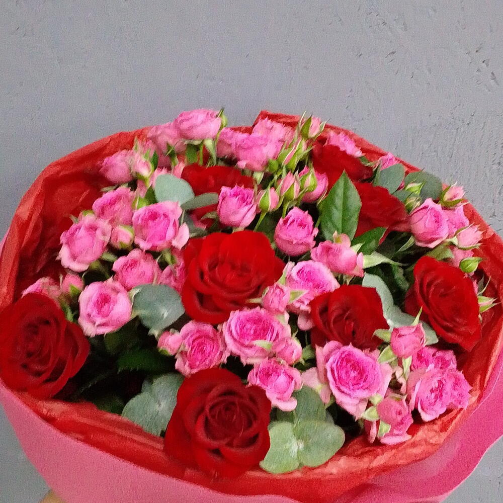 Конфетти🎊 🌹