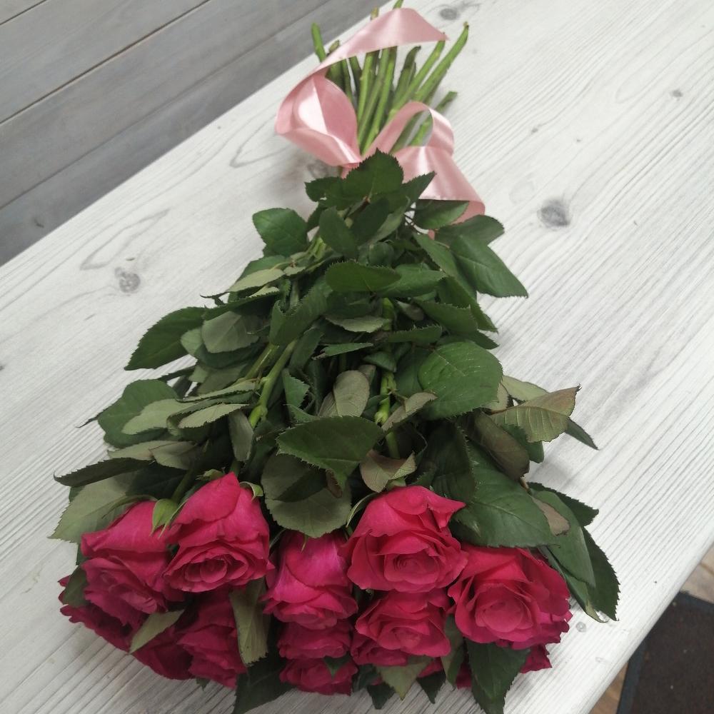 23 fragrant roses