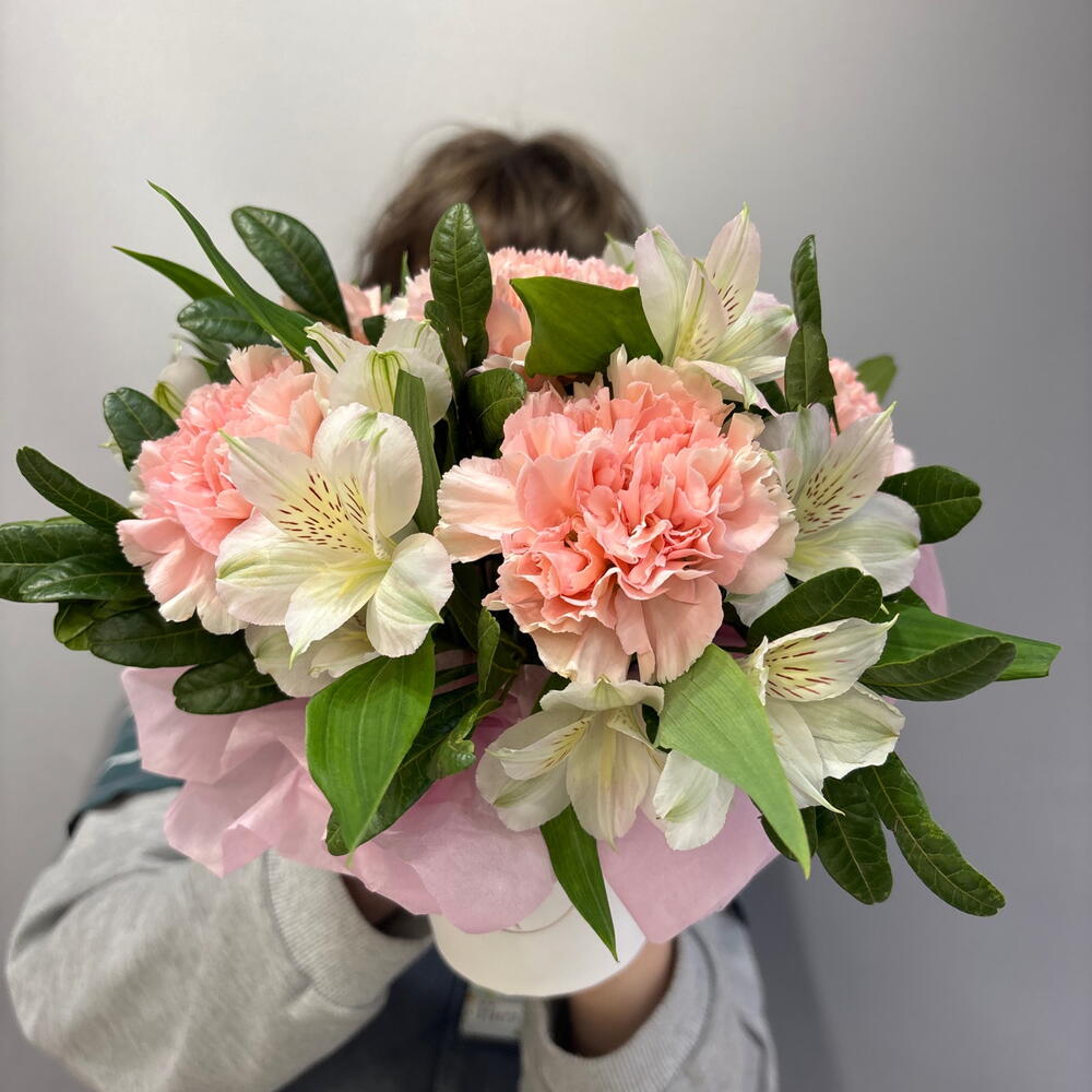 Стаканчик с диантусома и альстромерией🌸