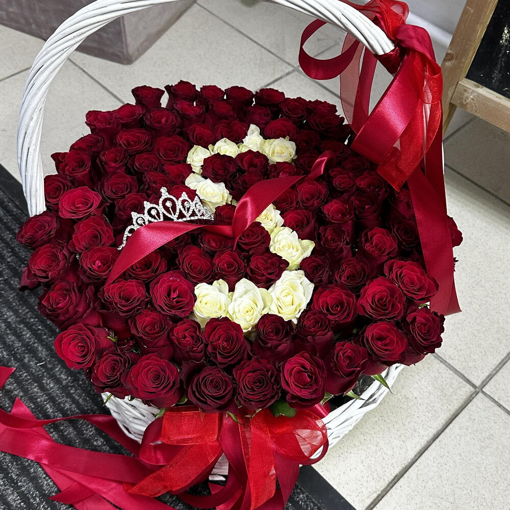 101 Роза  буква любая по желанию