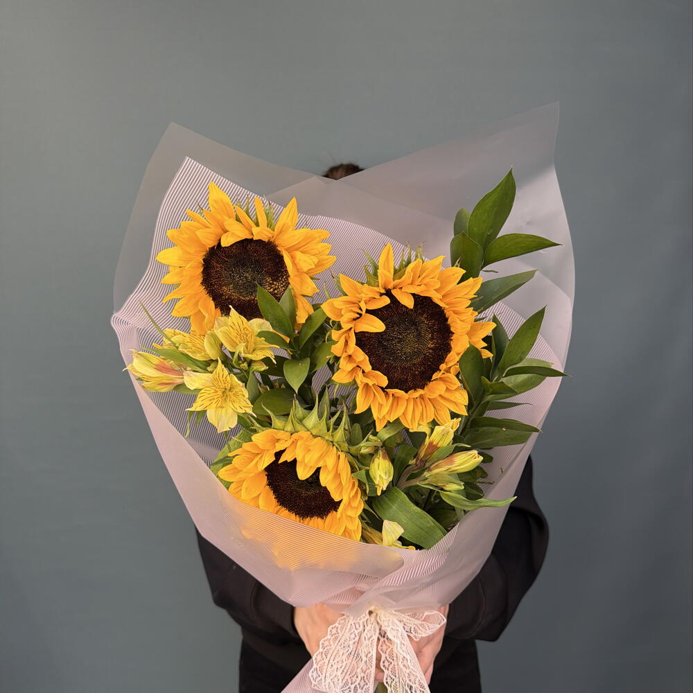 Букет с подсолнухами 🌻 "1 сентября"