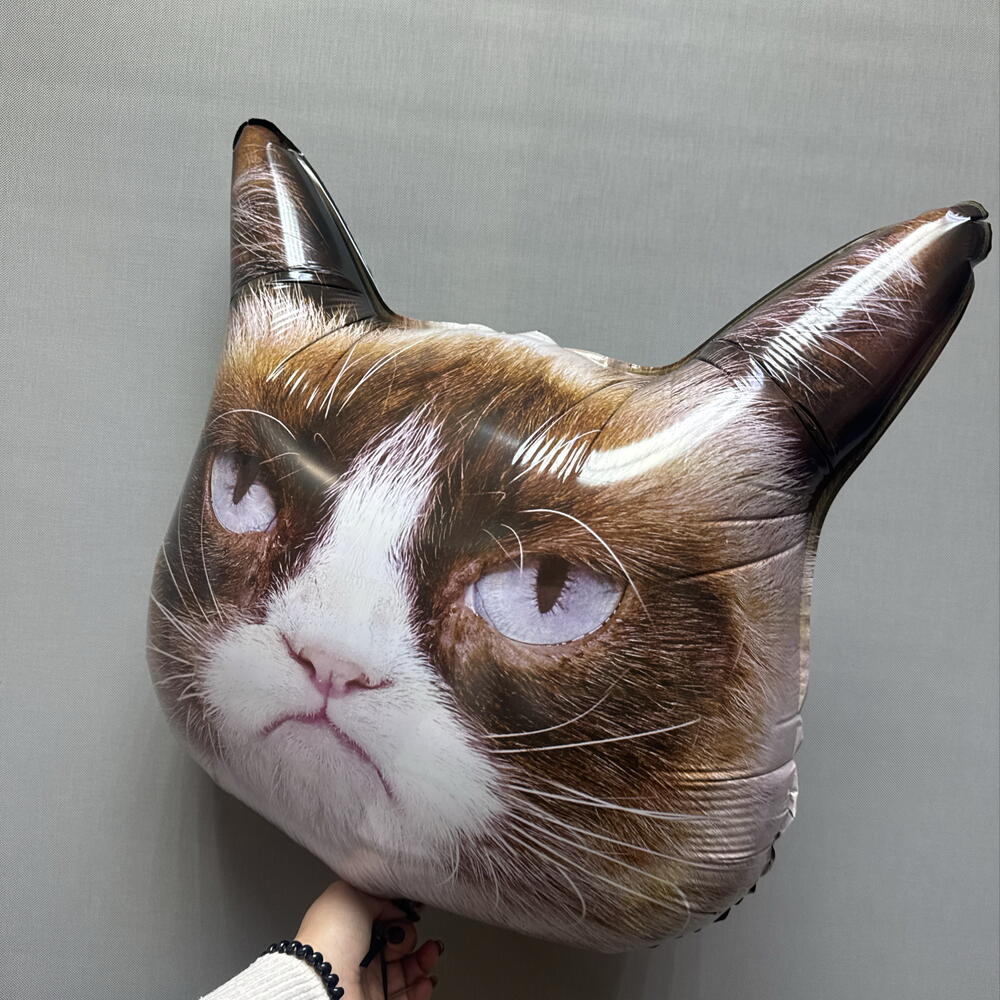 Шар недовольный кот 66 см