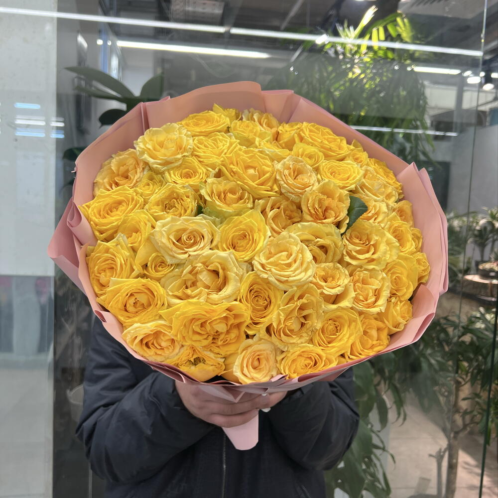 51 жёлтая Роза
