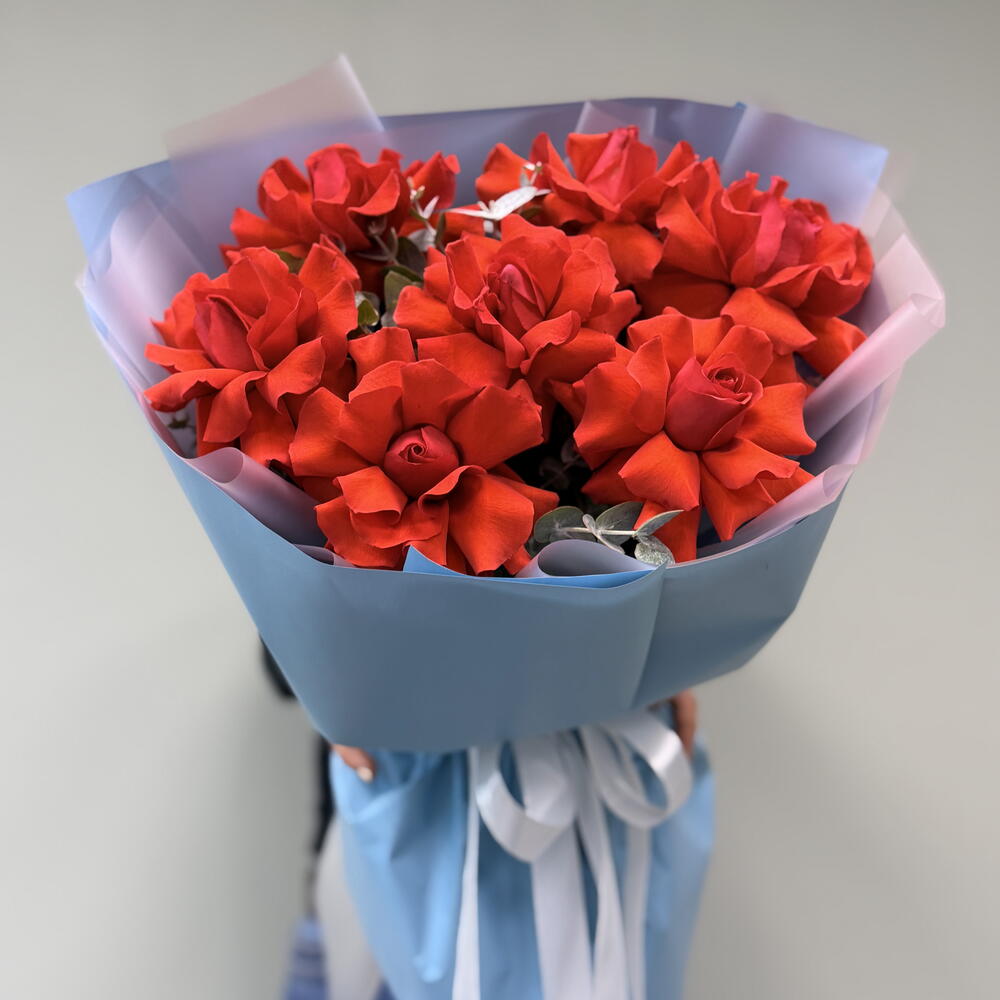 🌹 «Монобукет из 7 французских роз „Нина» в стильной упаковке🎀