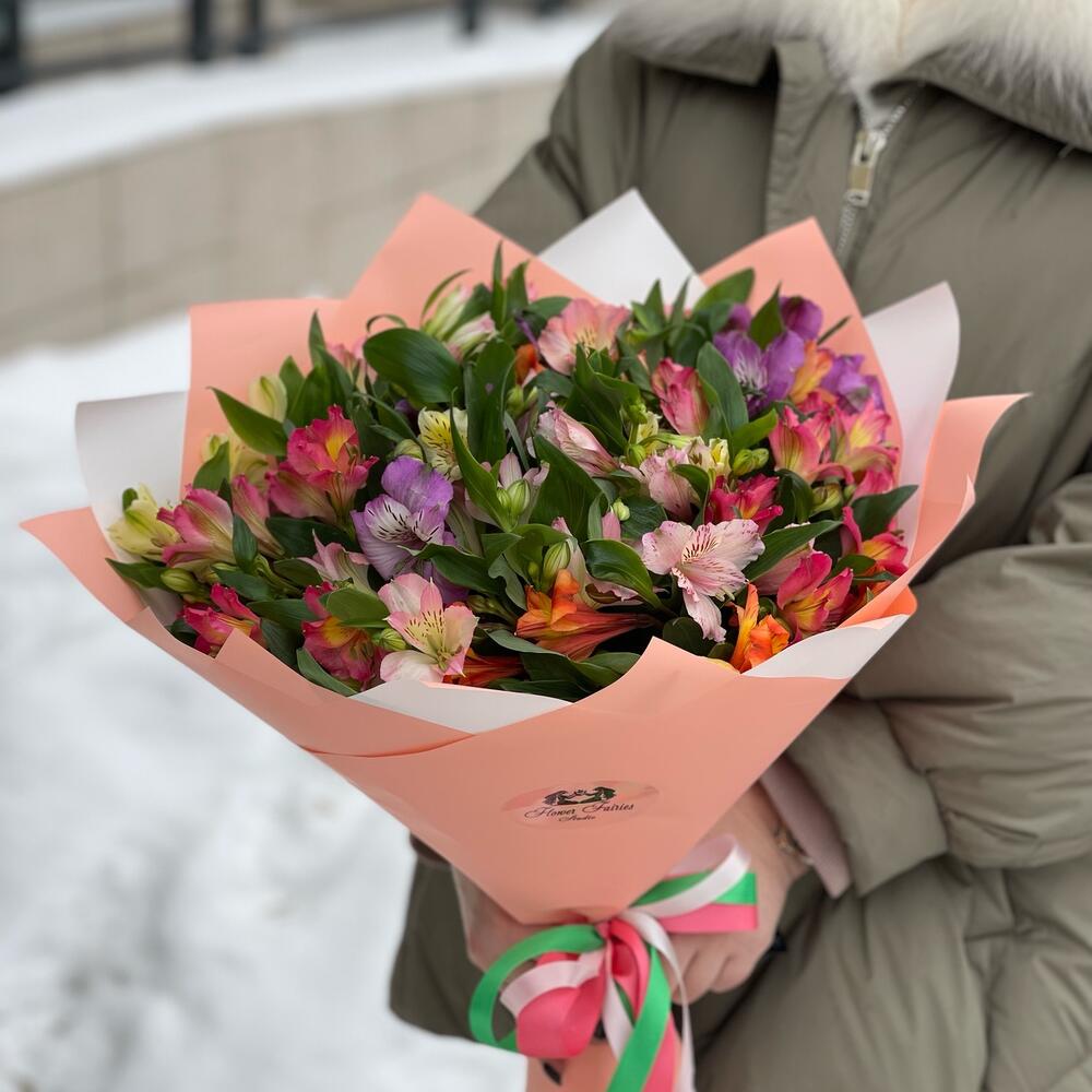 Букет альстромерий