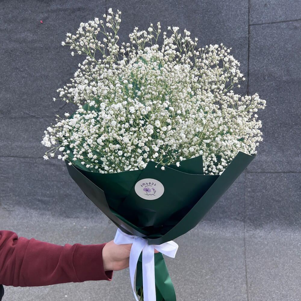 Small gipsofila bouquet