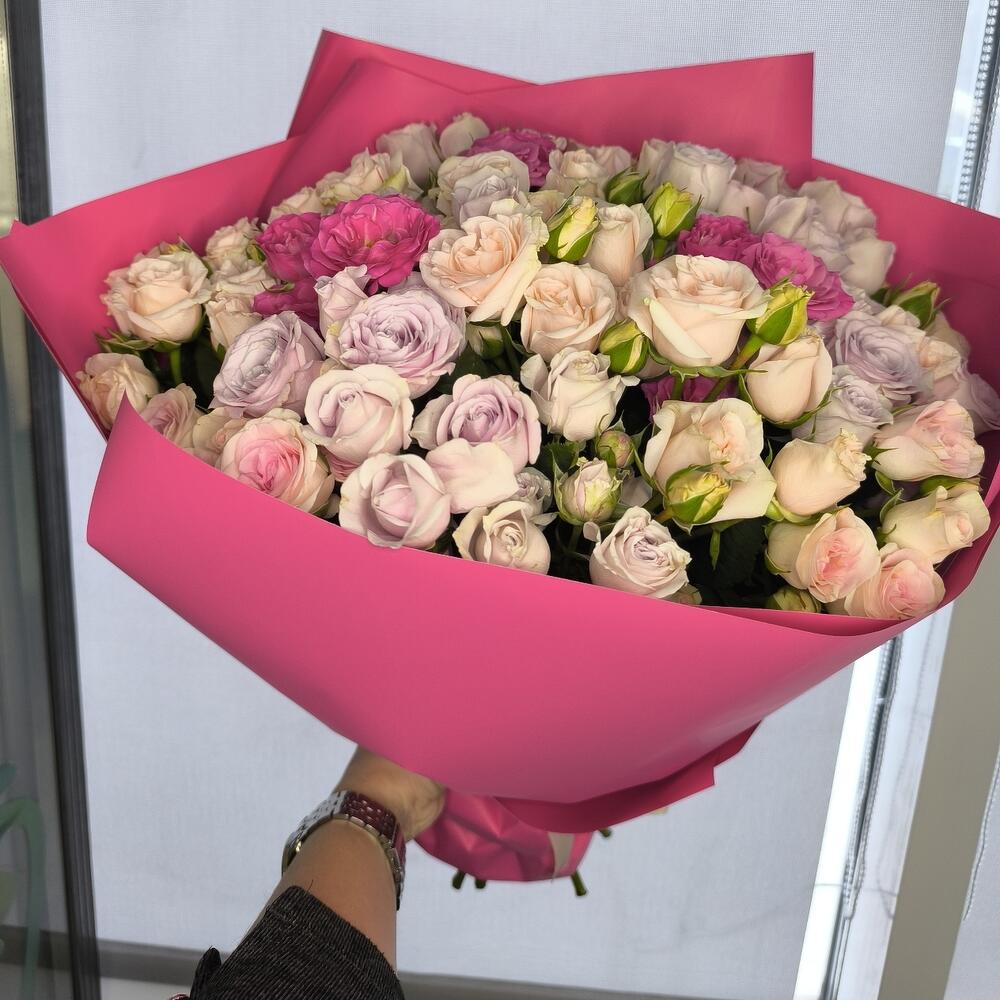 25 кустовых роз