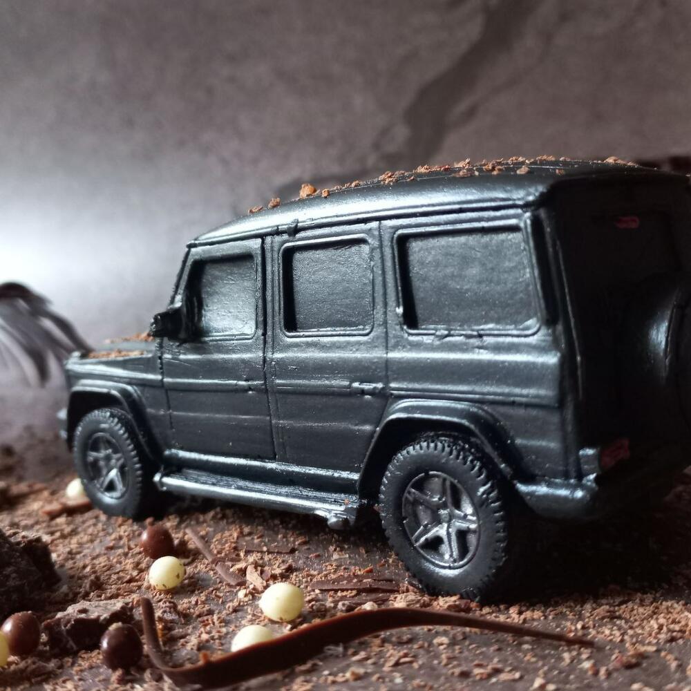 Автомобиль