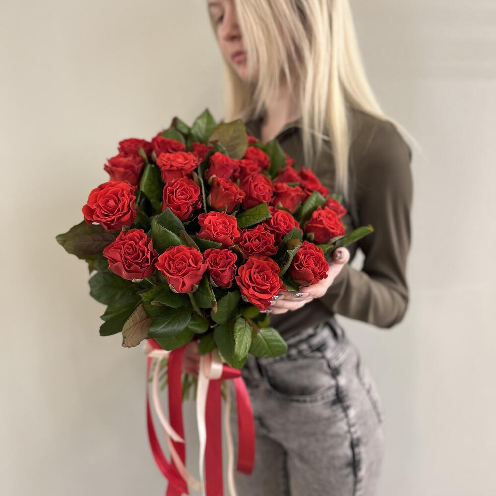 Монобукет из 31 розы Эльторо