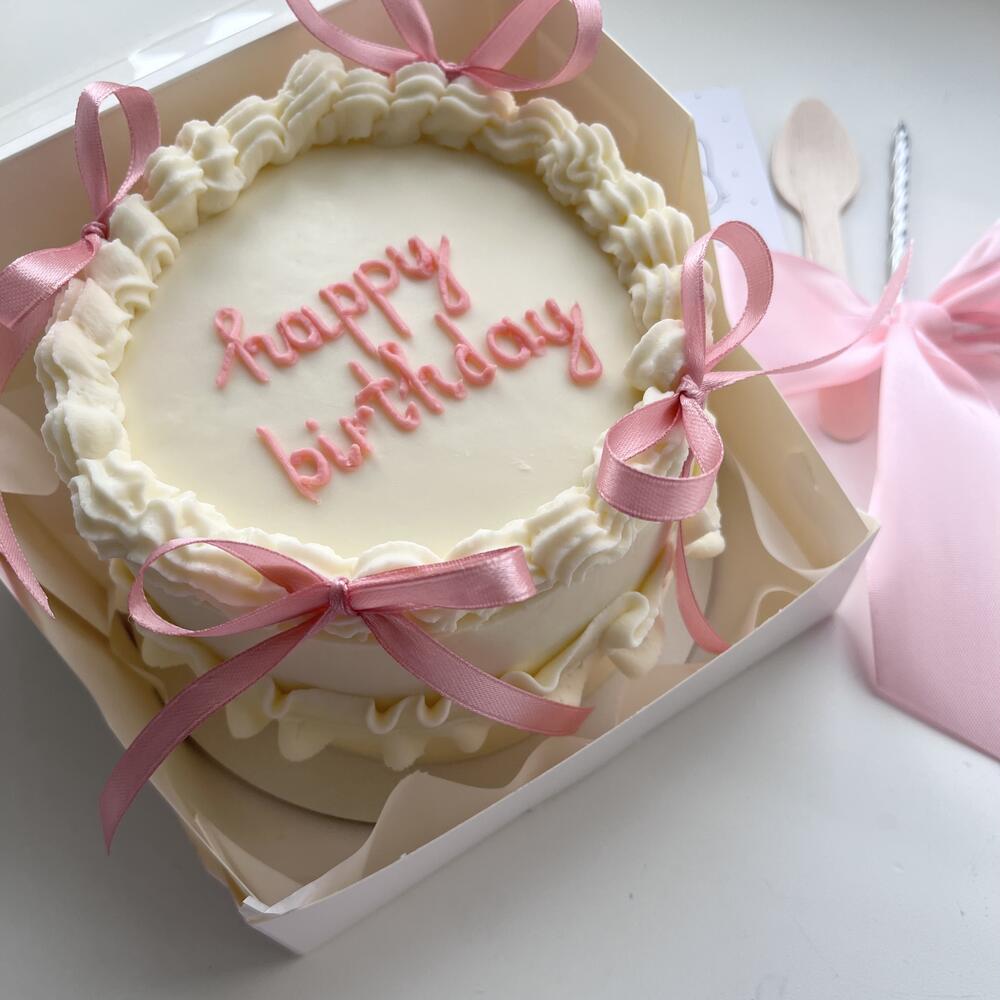 Бенто торт с бантиками happy birthday