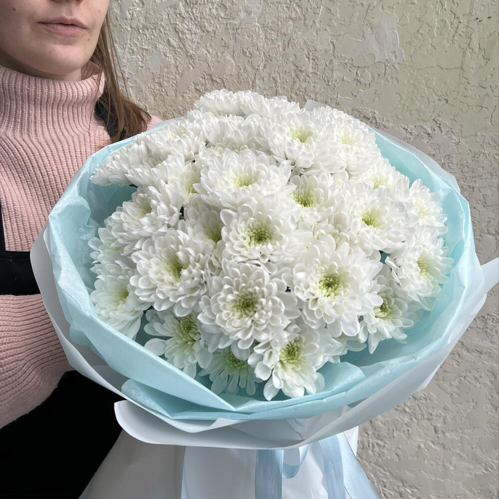 Монобукет из белых хризантем сорта Алтай