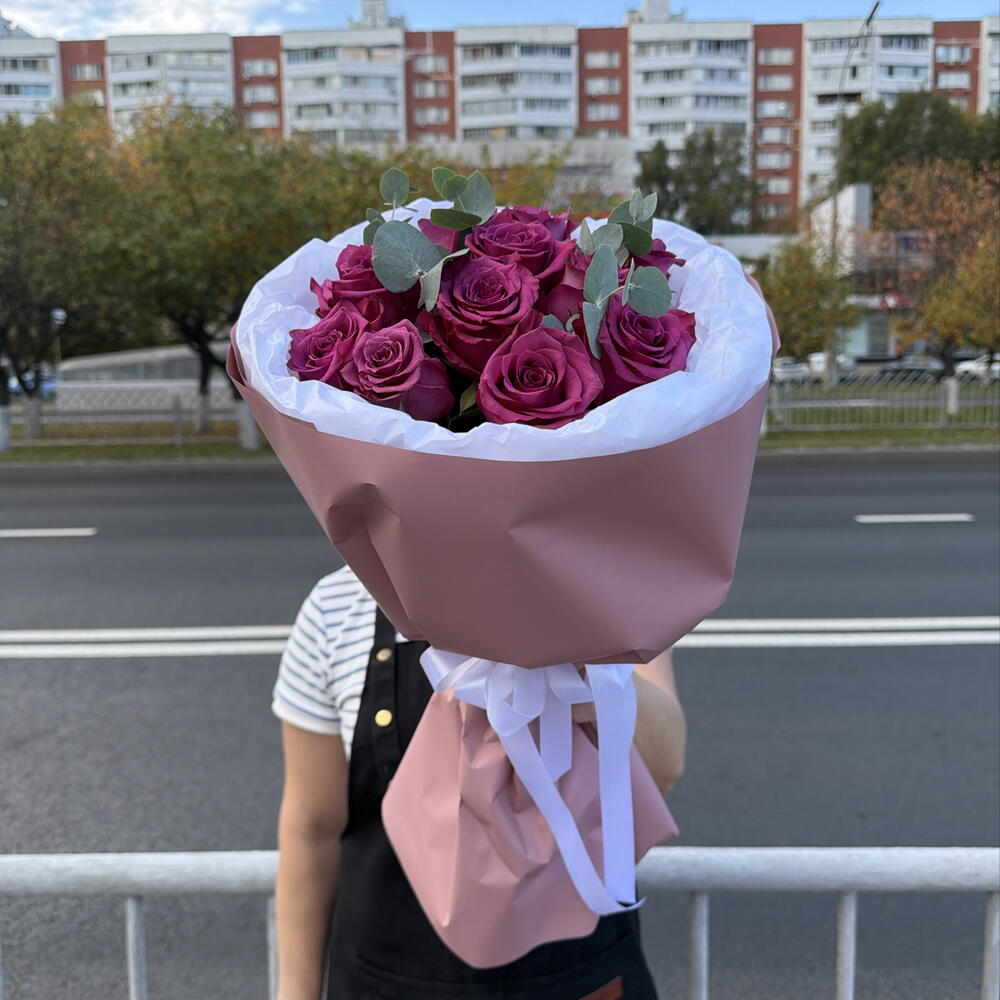 Букет черника из роз