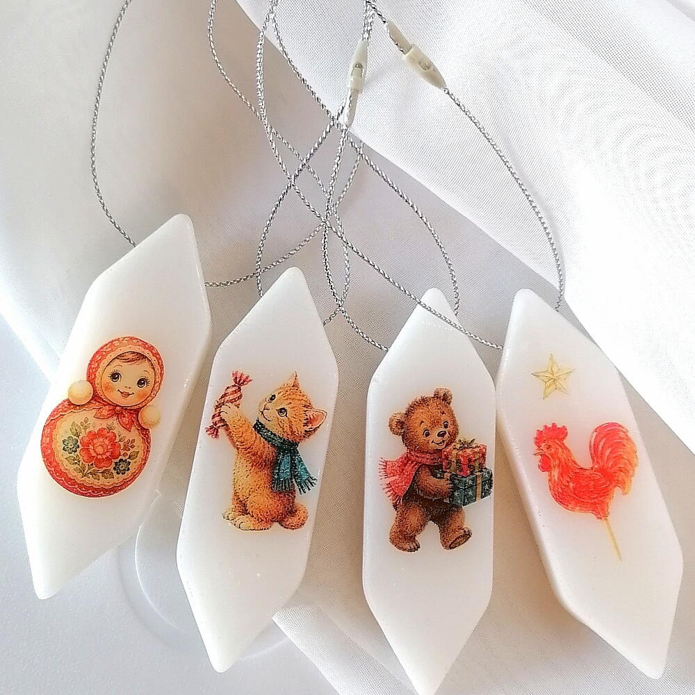 Елочные игрушки в форме конфет в советском стиле, набор