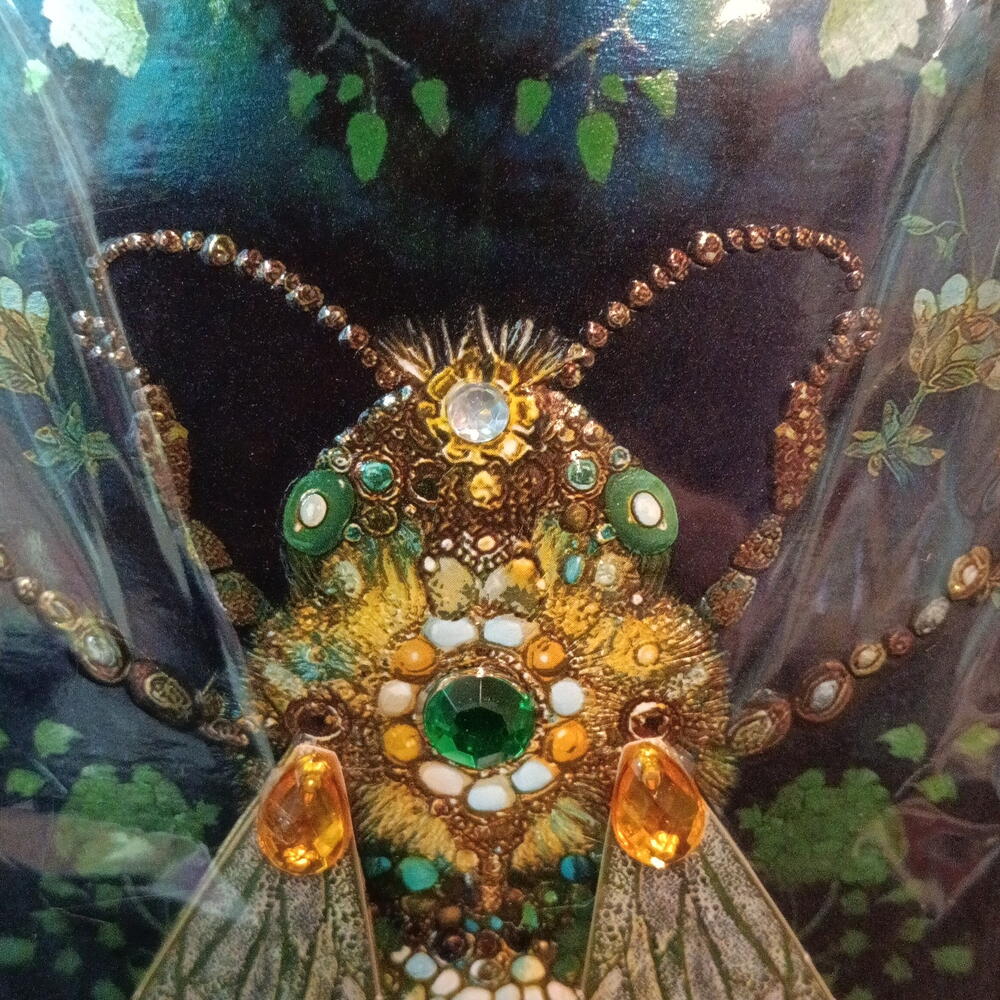 Пчела, конверт
