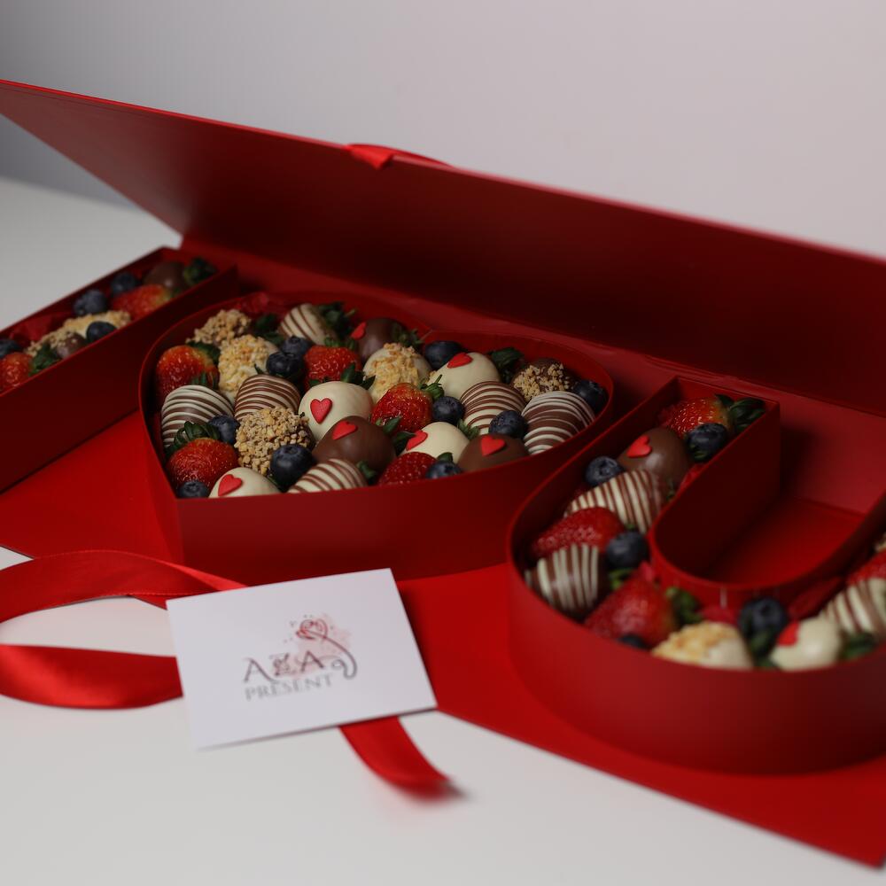 PREMIUM клубника в шоколаде - I LOVE YOU