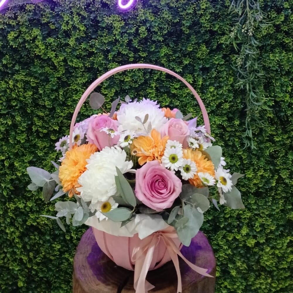 Flower basket 55