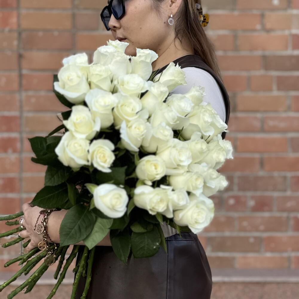 35 white roses with ribbon