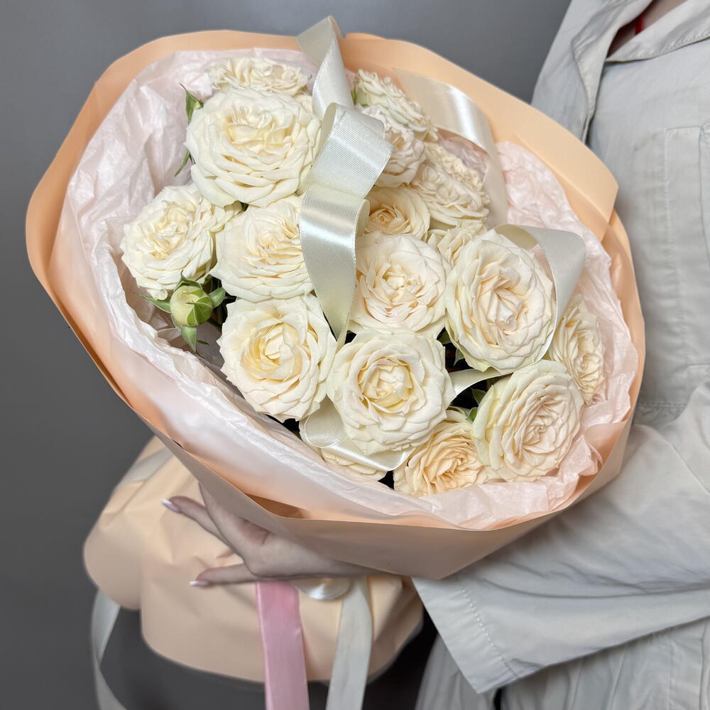 Кустовые розы софи 5 шт