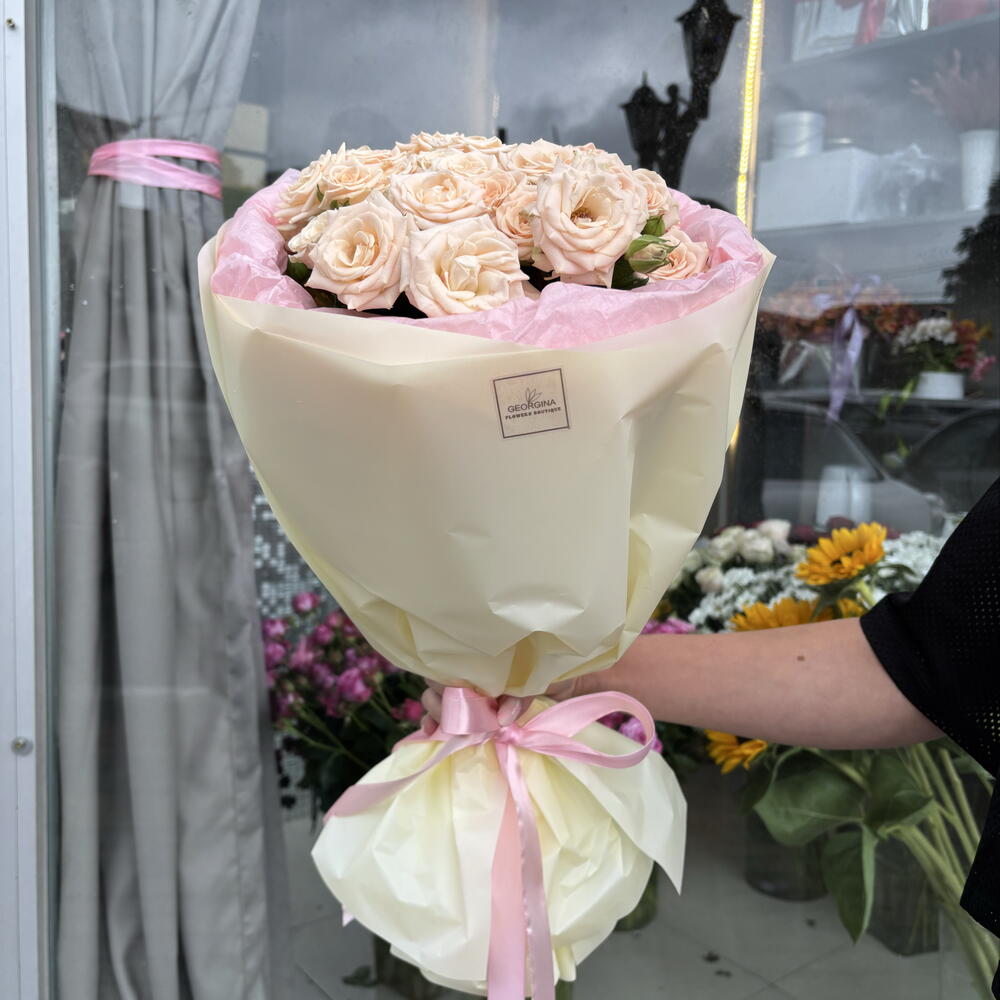 Antonina roses