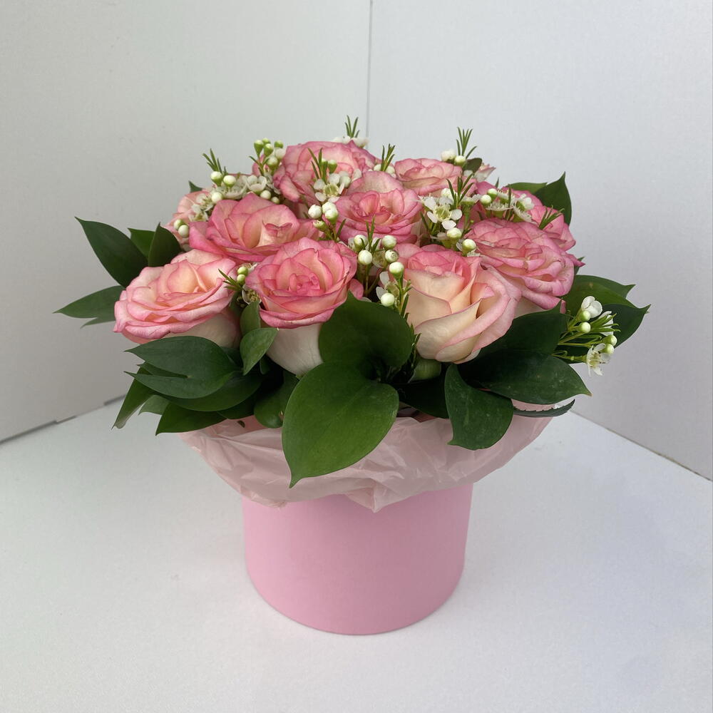 Коробка из роз