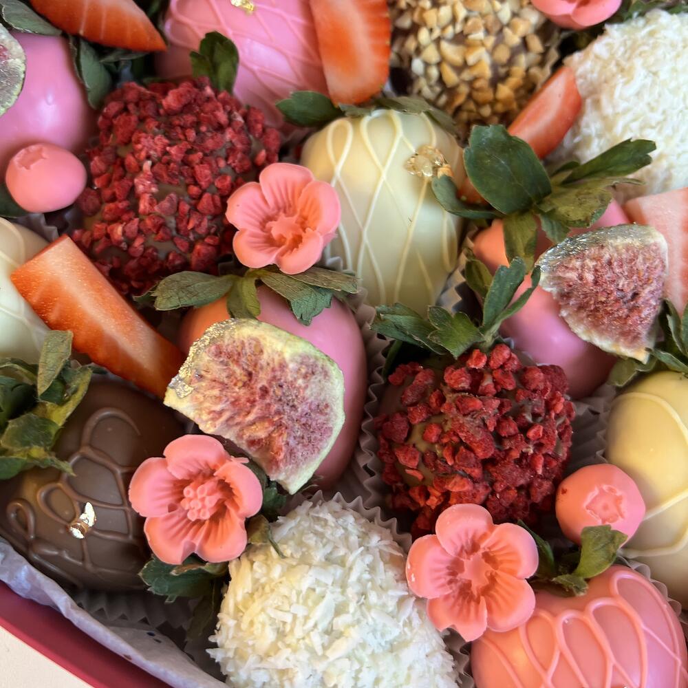 Клубника в шоколаде Набор сердце М